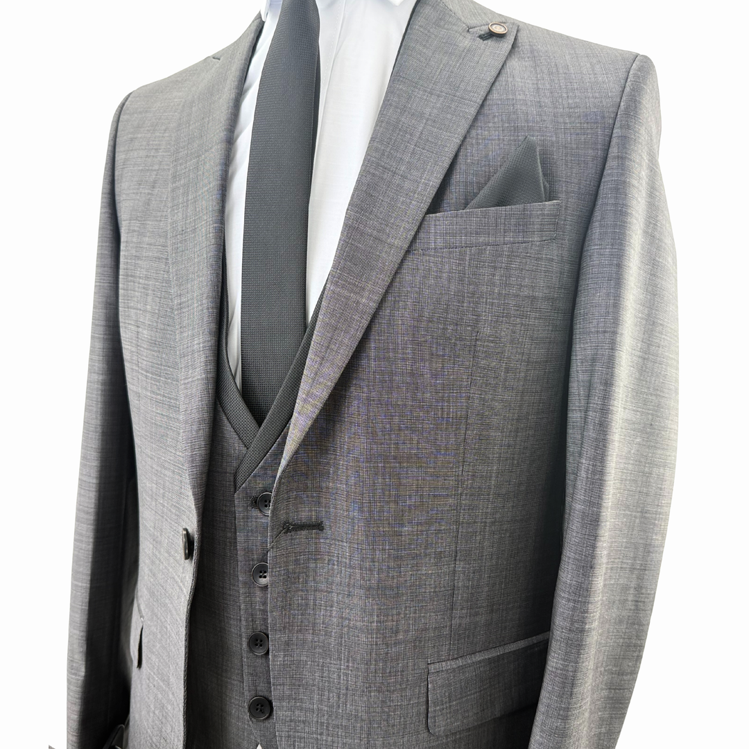 BAGGI SUIT