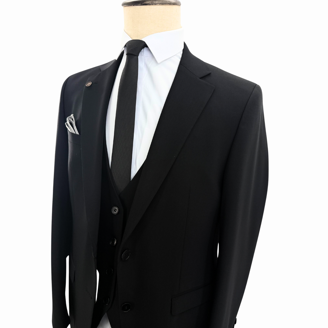 BAGGI SUIT